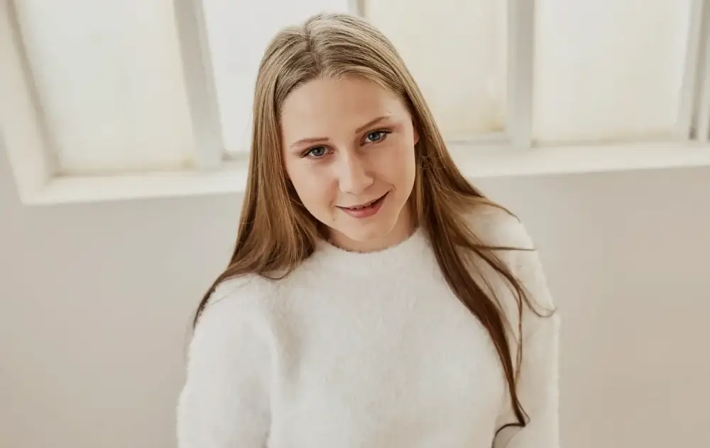 Aileen Anna Wellenbrink: Das Leben an der Seite von Nico Santos Aileen Anna Wellenbrink